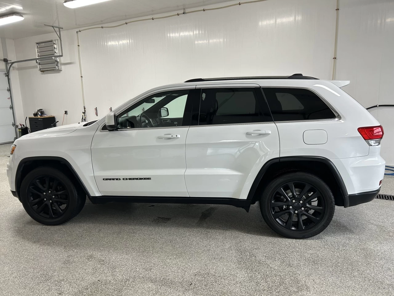 2018 Jeep Grand Cherokee Laredo Image principale