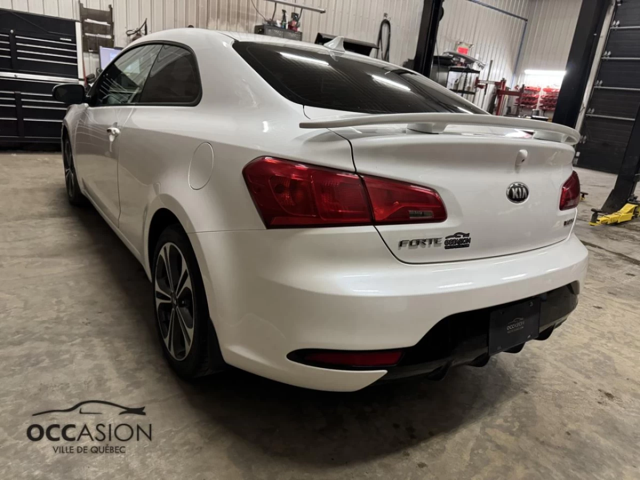 2015 Kia Forte Koup 2dr Cpe Auto EX Image principale