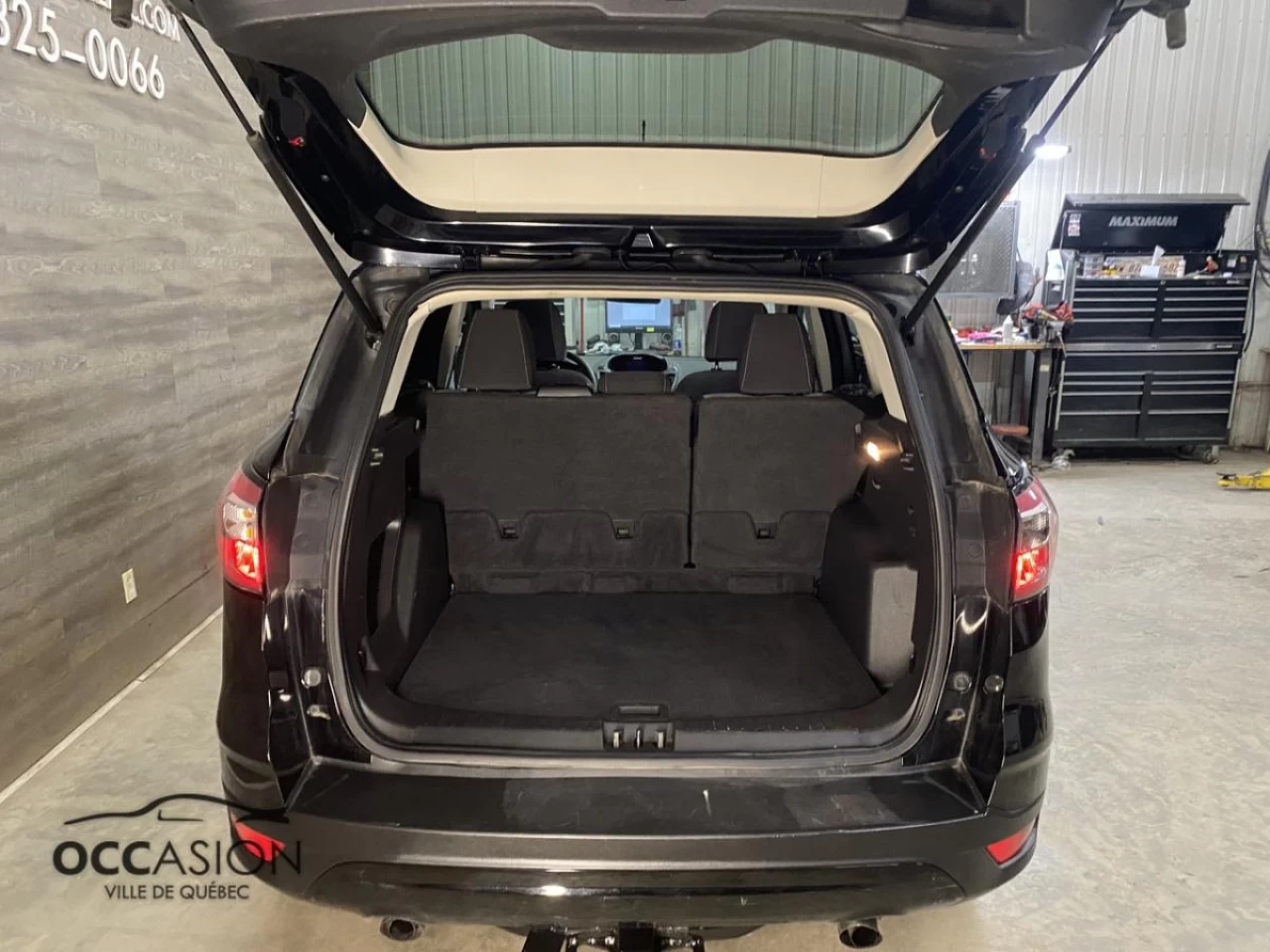 2017 Ford Escape 4WD 4dr S Image principale
