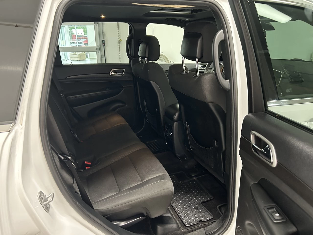 2018 Jeep Grand Cherokee Laredo Image principale