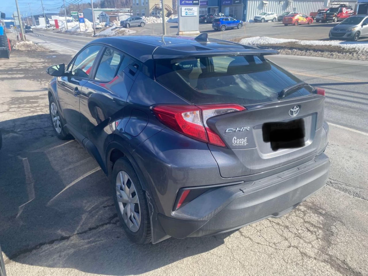 2021 Toyota C-HR LE FWD Image principale