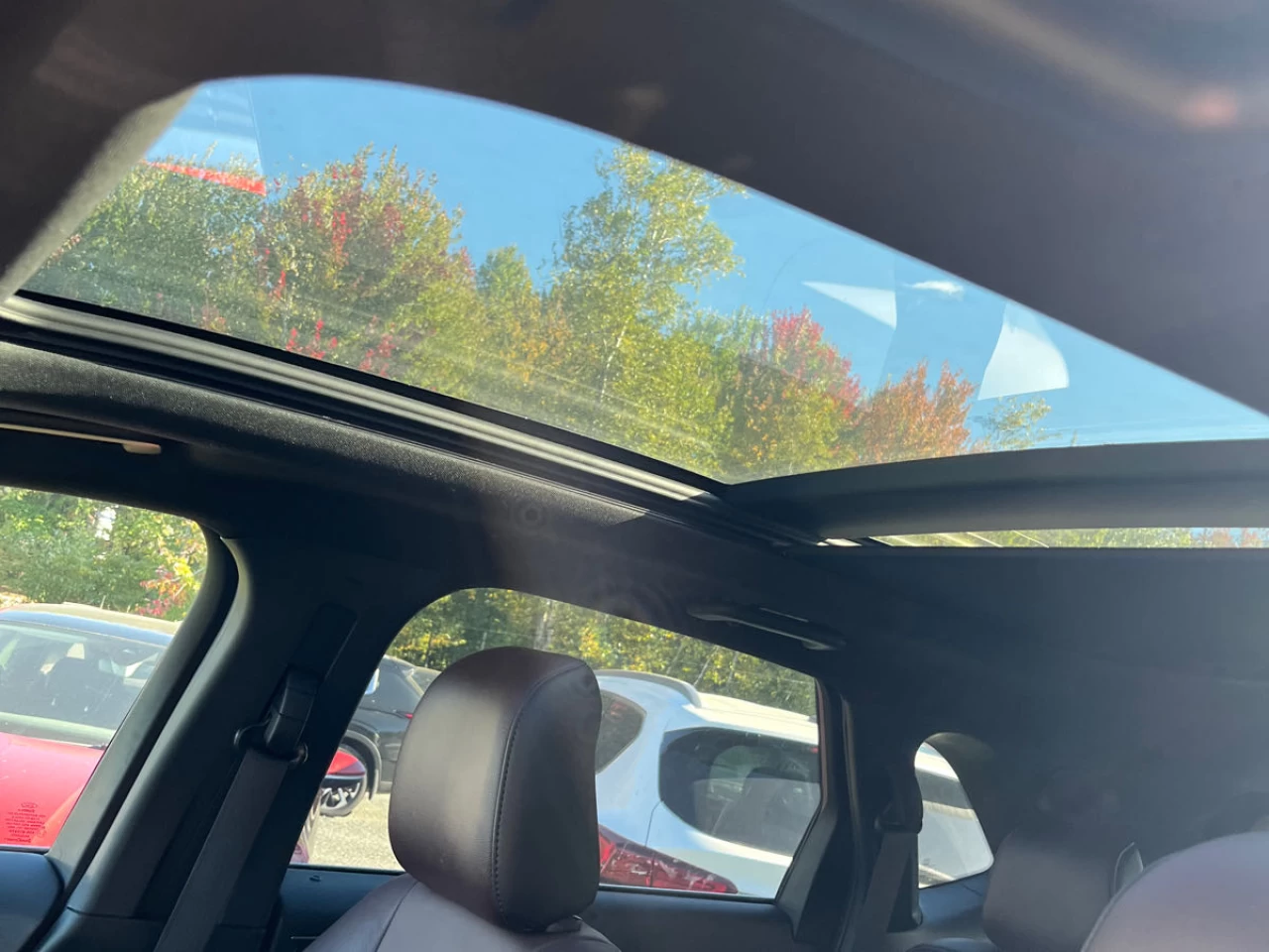 2020 Ford Edge Titanium Main Image