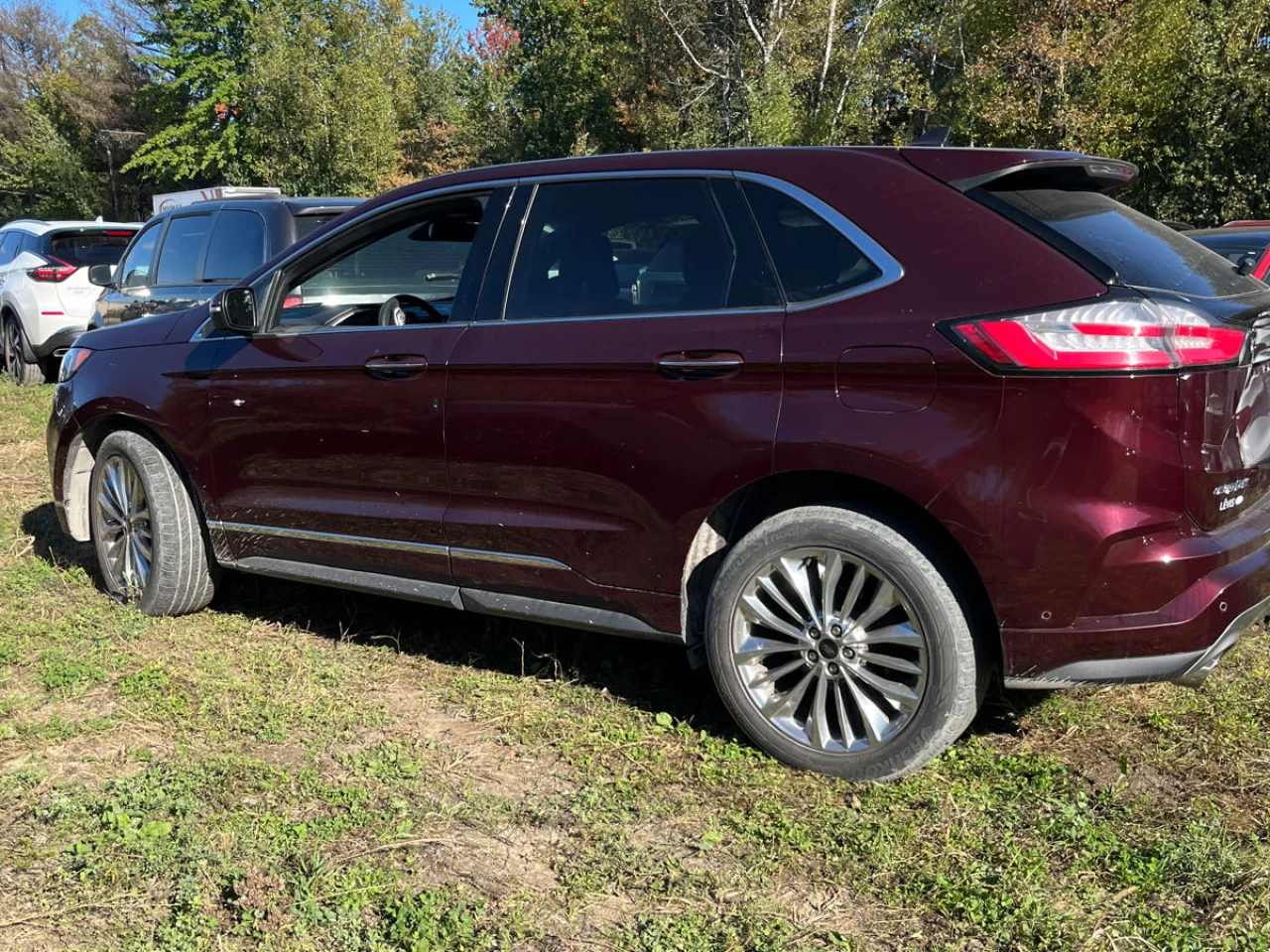 2020 Ford Edge Titanium Main Image