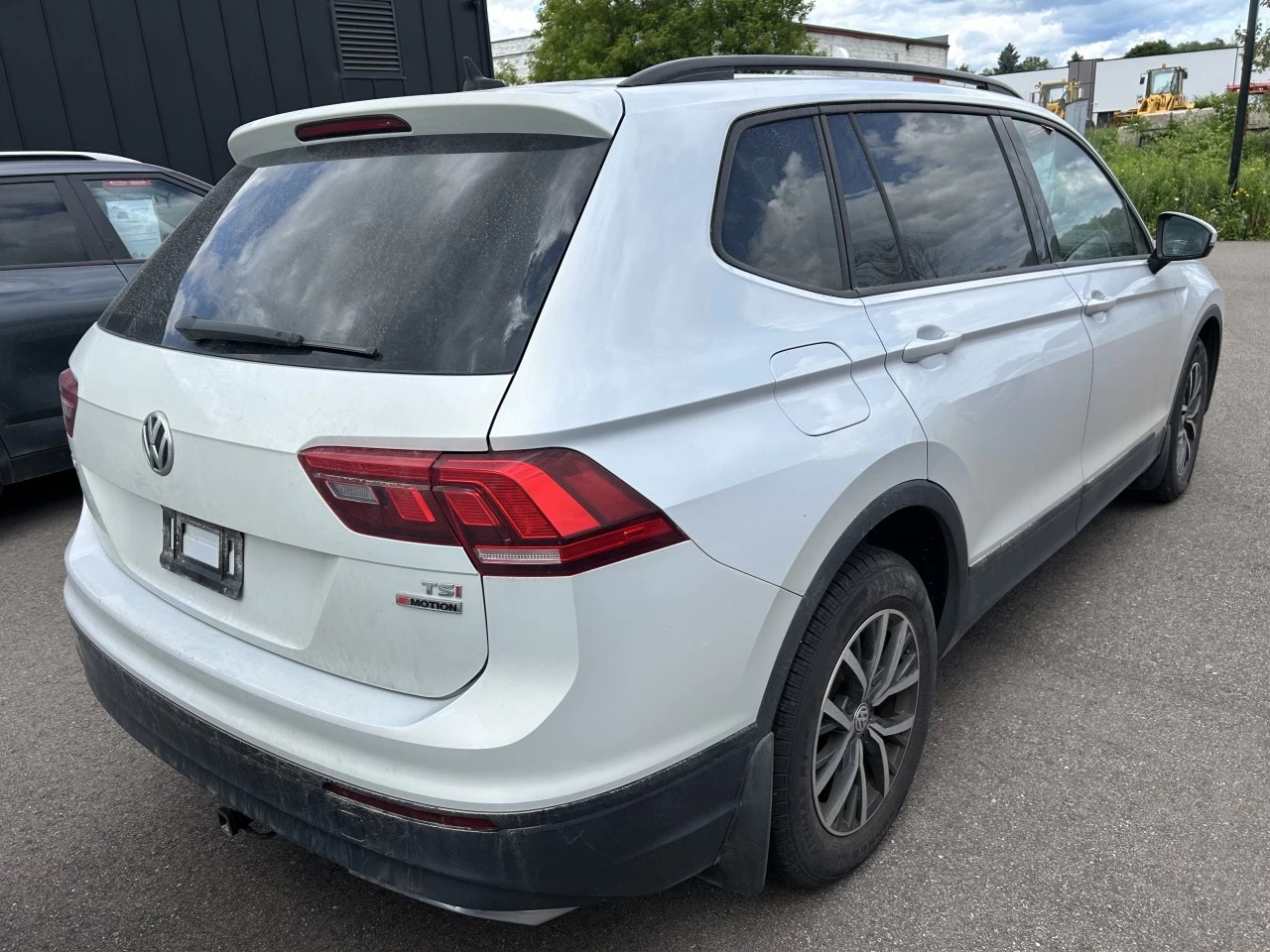 2018 Volkswagen Tiguan Trendline 2.0L Main Image