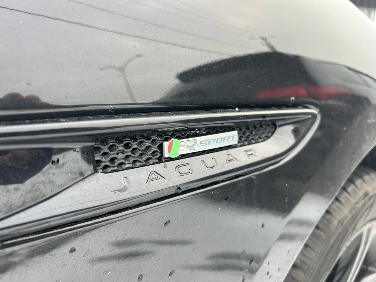 2018 Jaguar F-PACE R-Sport Main Image