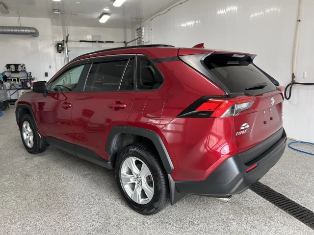 Toyota RAV4 XLE 2020