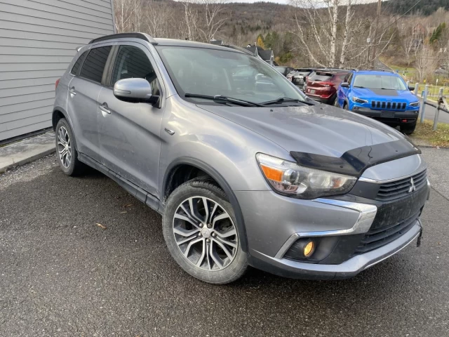 Mitsubishi RVR AWD 4dr 2.4L CVT SE Limited Edition 2017