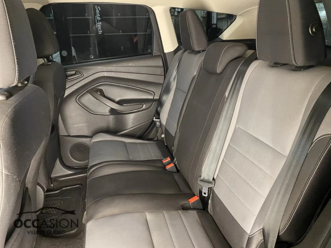 2017 Ford Escape 4WD 4dr S Image principale