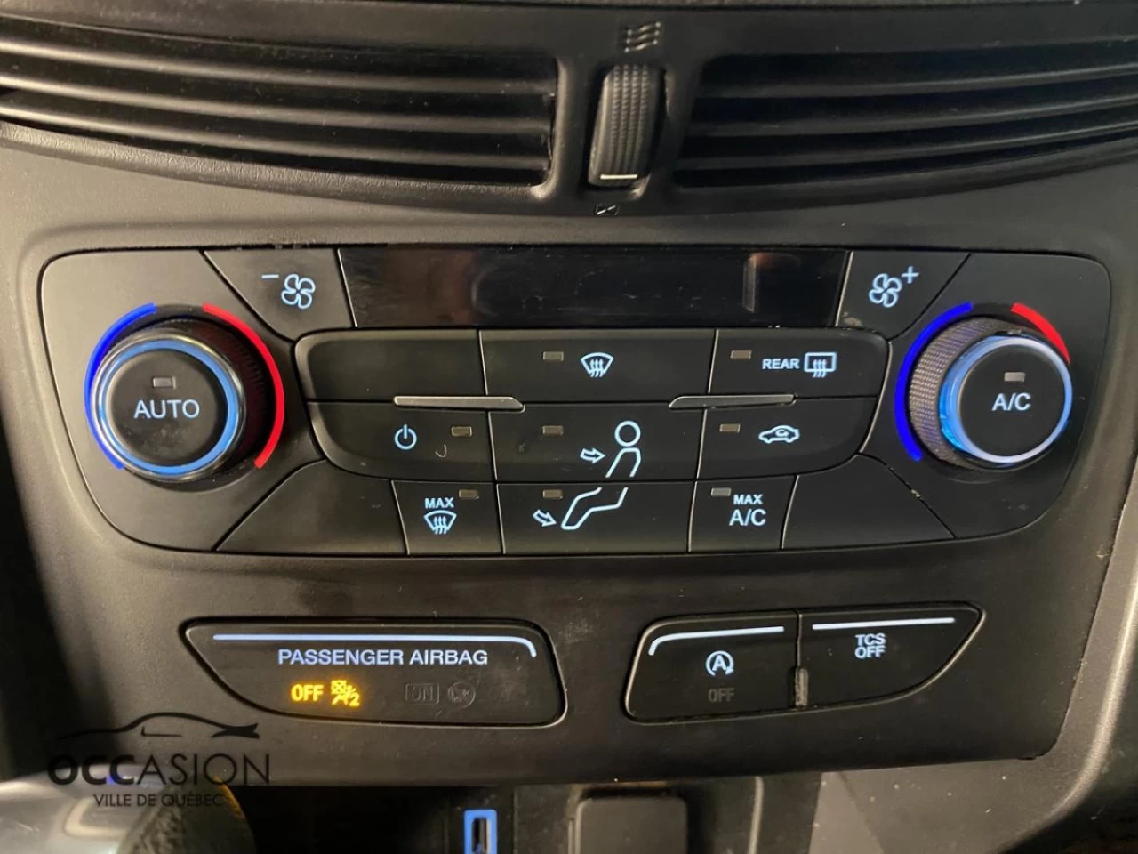 2017 Ford Escape 4WD 4dr S Image principale