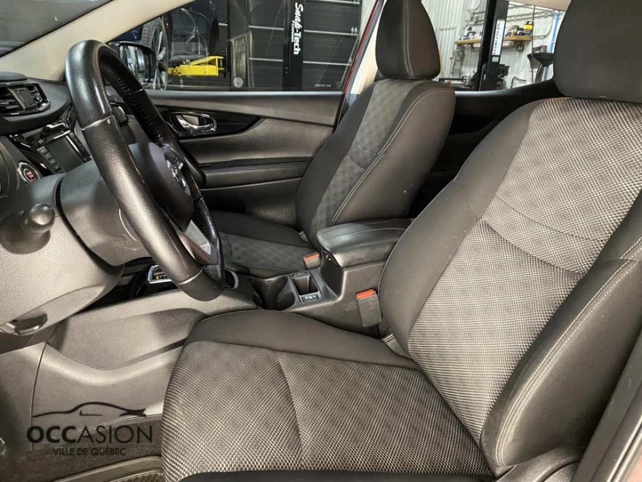 2020 Nissan Qashqai AWD SV CVT Image principale