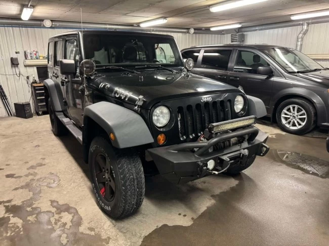 Jeep Wrangler - 2012