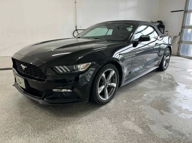 Ford Mustang - 2015
