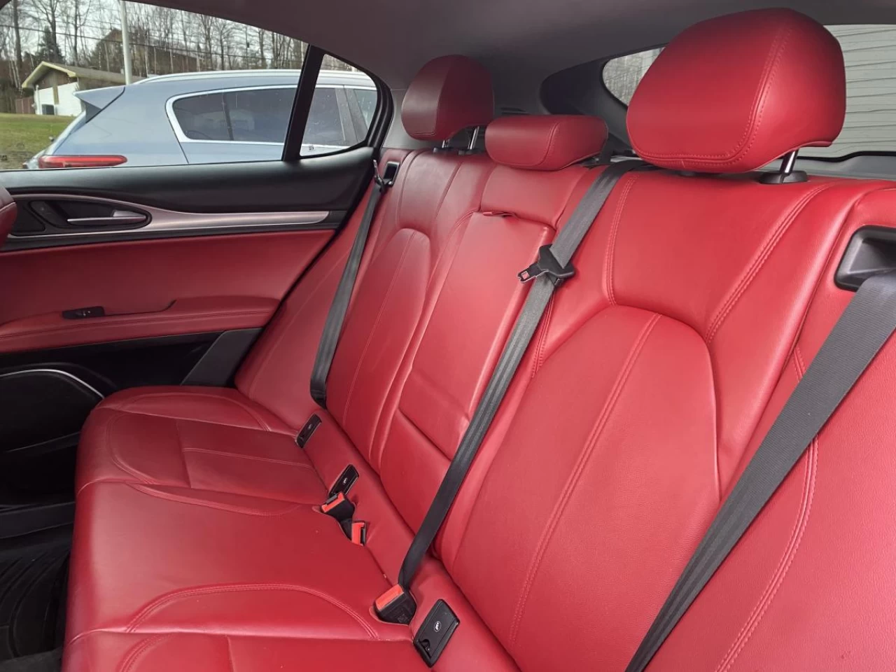 2018 Alfa Romeo Stelvio Sport AWD Image principale