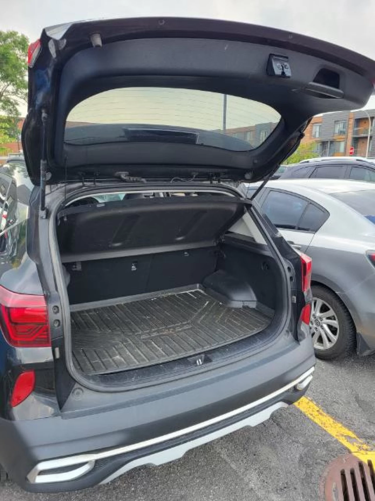 2021 Kia Seltos EX AWD Image principale