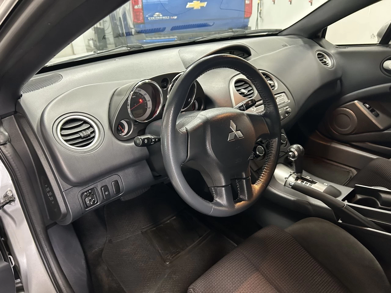 2009 Mitsubishi Eclipse GS Image principale