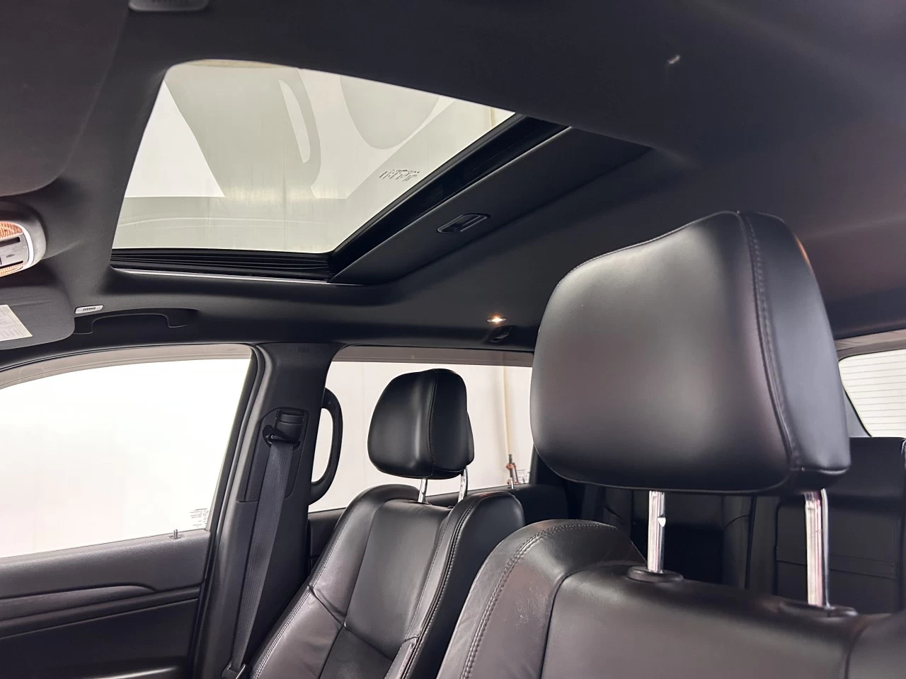 2018 Jeep Grand Cherokee Altitude IV Image principale