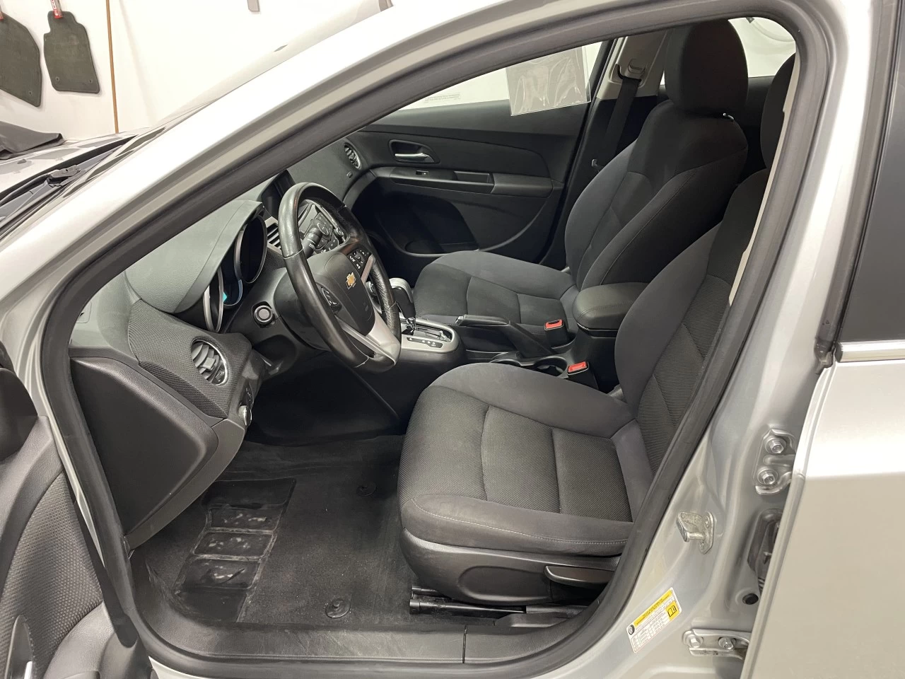 2014 Chevrolet Cruze 1LT Main Image