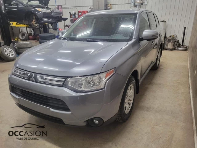 Mitsubishi Outlander 4WD 4dr SE 2014