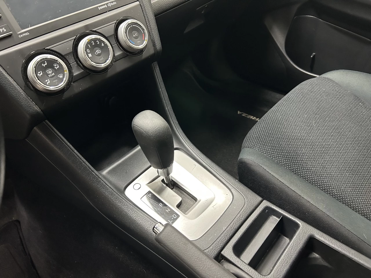 2016 Subaru Impreza 2.0i Main Image