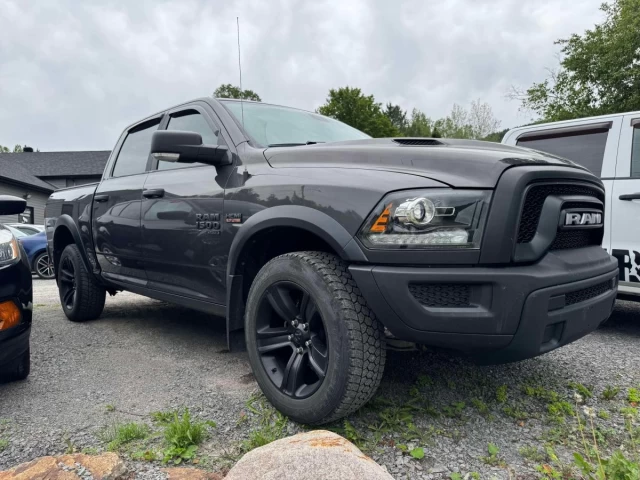 RAM 1500 Classic Warlock 4x4 Crew Cab 5'7" Box 2022