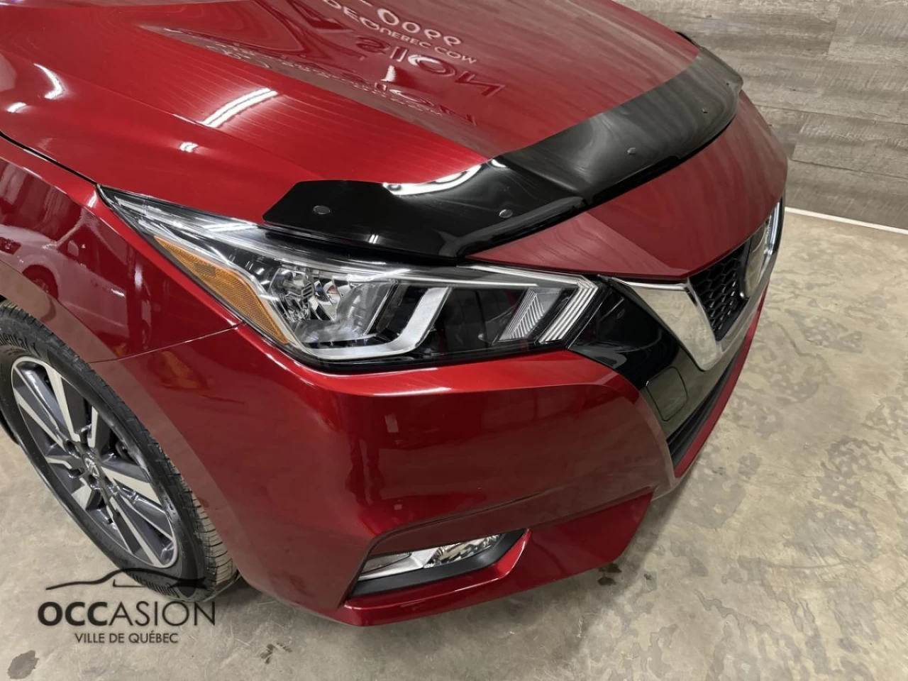 2021 Nissan Versa SV CVT Image principale