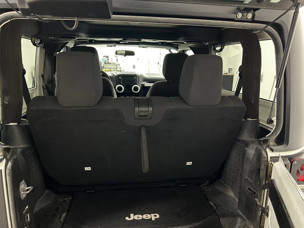 2014 Jeep Wrangler Sport Image principale
