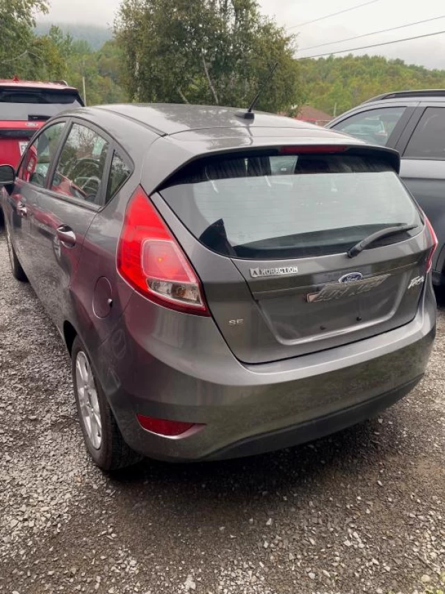 Ford Fiesta 5dr HB SE 2014