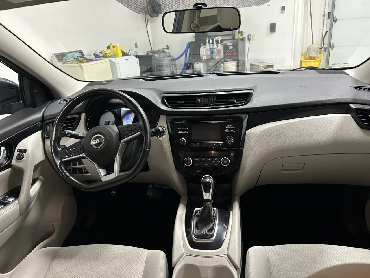 2018 Nissan Qashqai SV Image principale