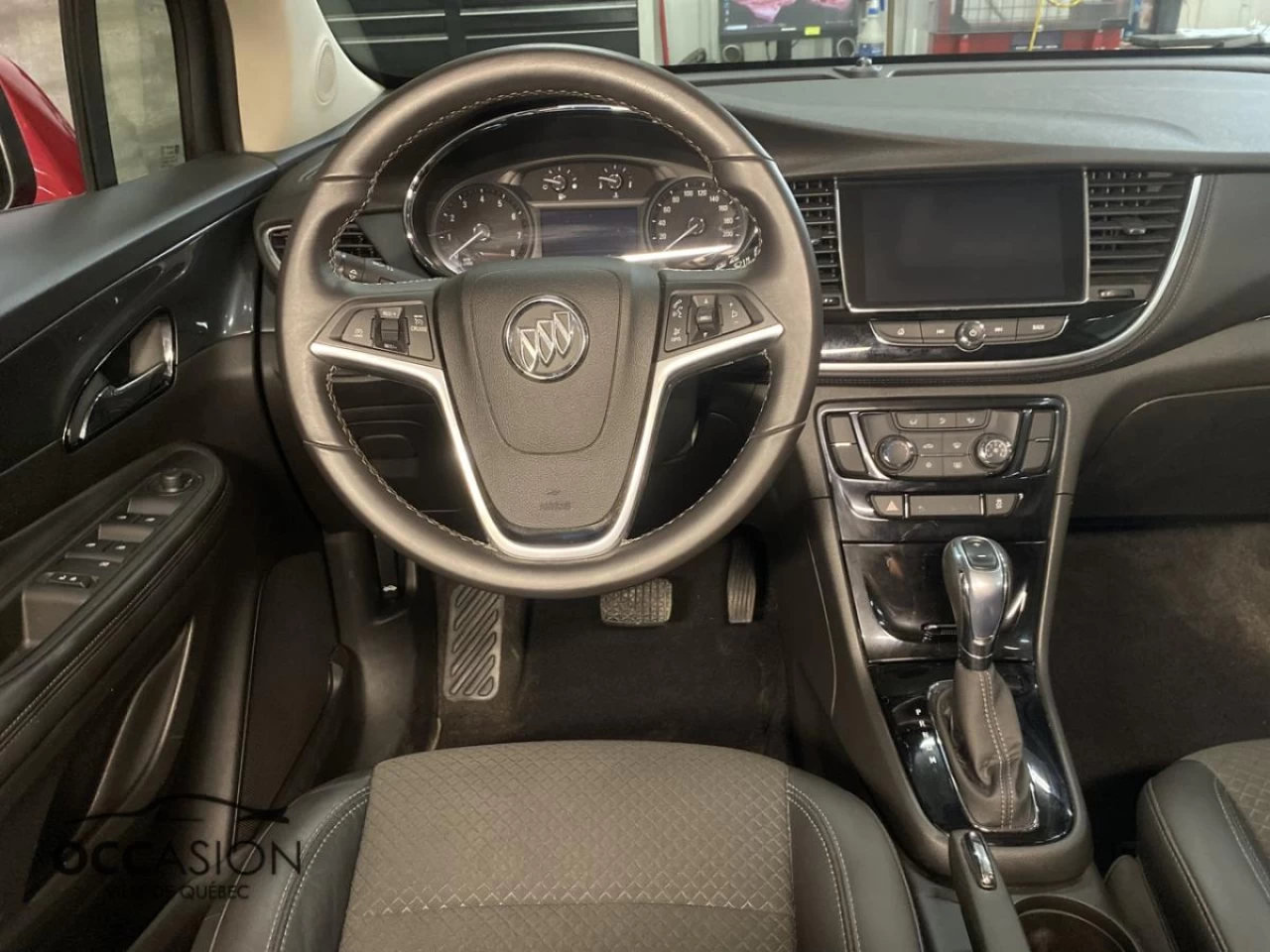 2017 Buick Encore Sport Touring AWD Image principale