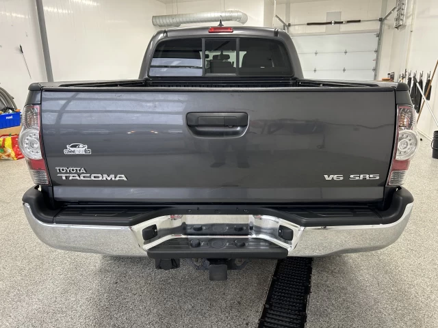 Toyota Tacoma 4WD Double Cab V6 2014