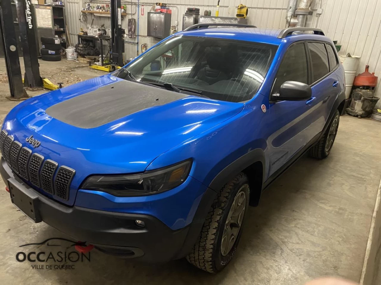 2020 Jeep Cherokee Trailhawk 4x4 Main Image