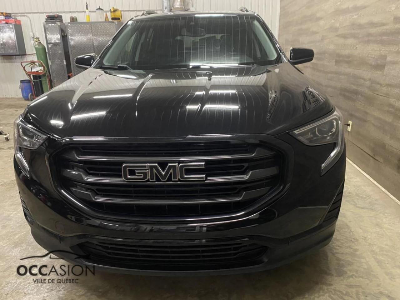2021 GMC Terrain AWD SLE Main Image