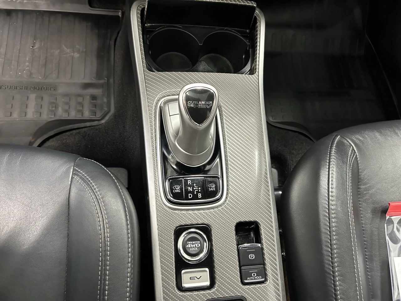 2020 Mitsubishi Outlander PHEV GT Main Image