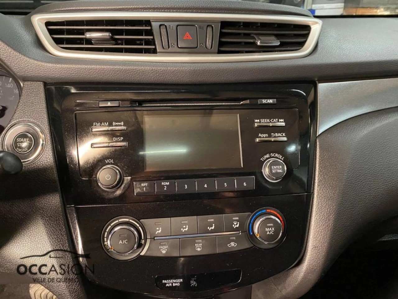 2015 Nissan Rogue AWD 4dr S Image principale