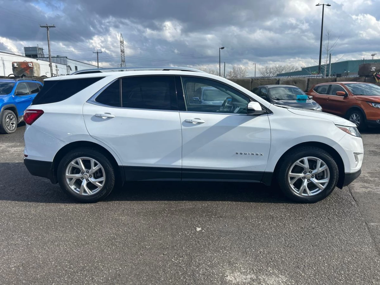 2018 Chevrolet Equinox AWD LT Image principale