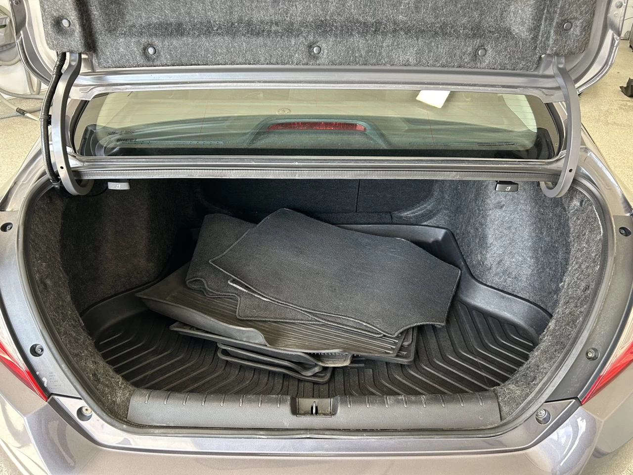2017 Honda Civic Berline LX Image principale