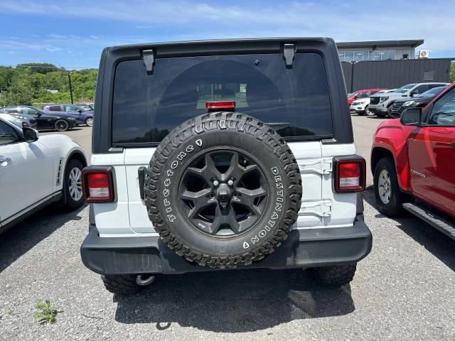 Jeep Wrangler Willys 2021
