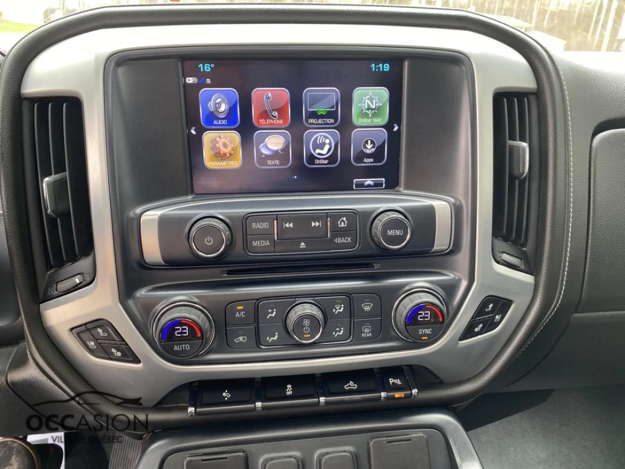 2018 GMC Sierra 1500 4WD Crew Cab Short Box SLT Image principale