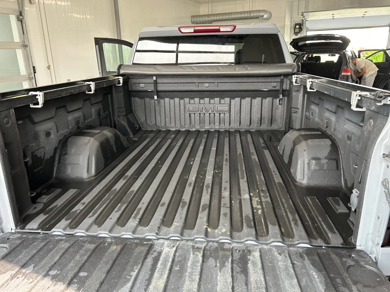 2024 GMC Sierra 1500 Elevation Image principale