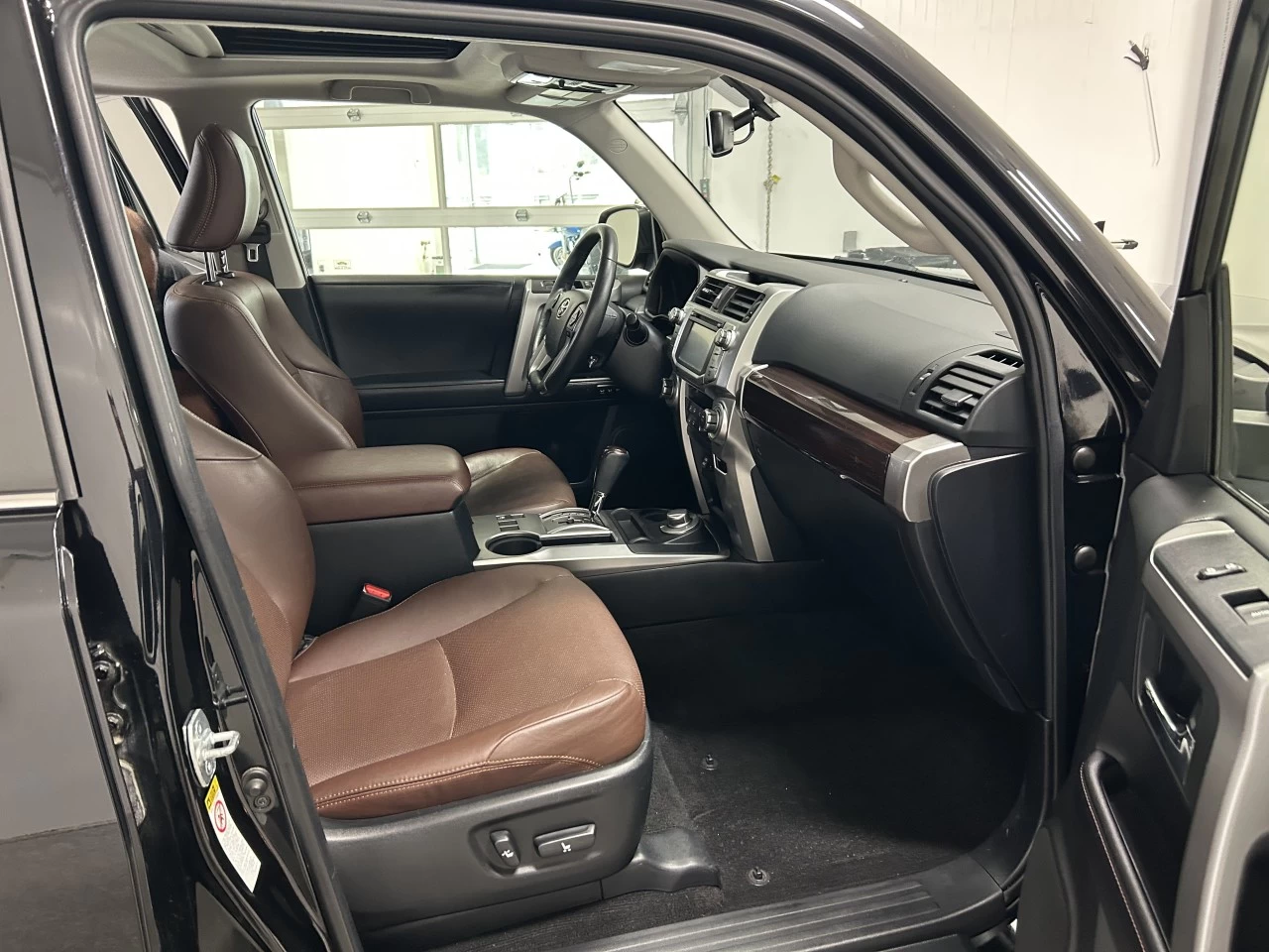 2017 Toyota 4Runner LIMITED Image principale