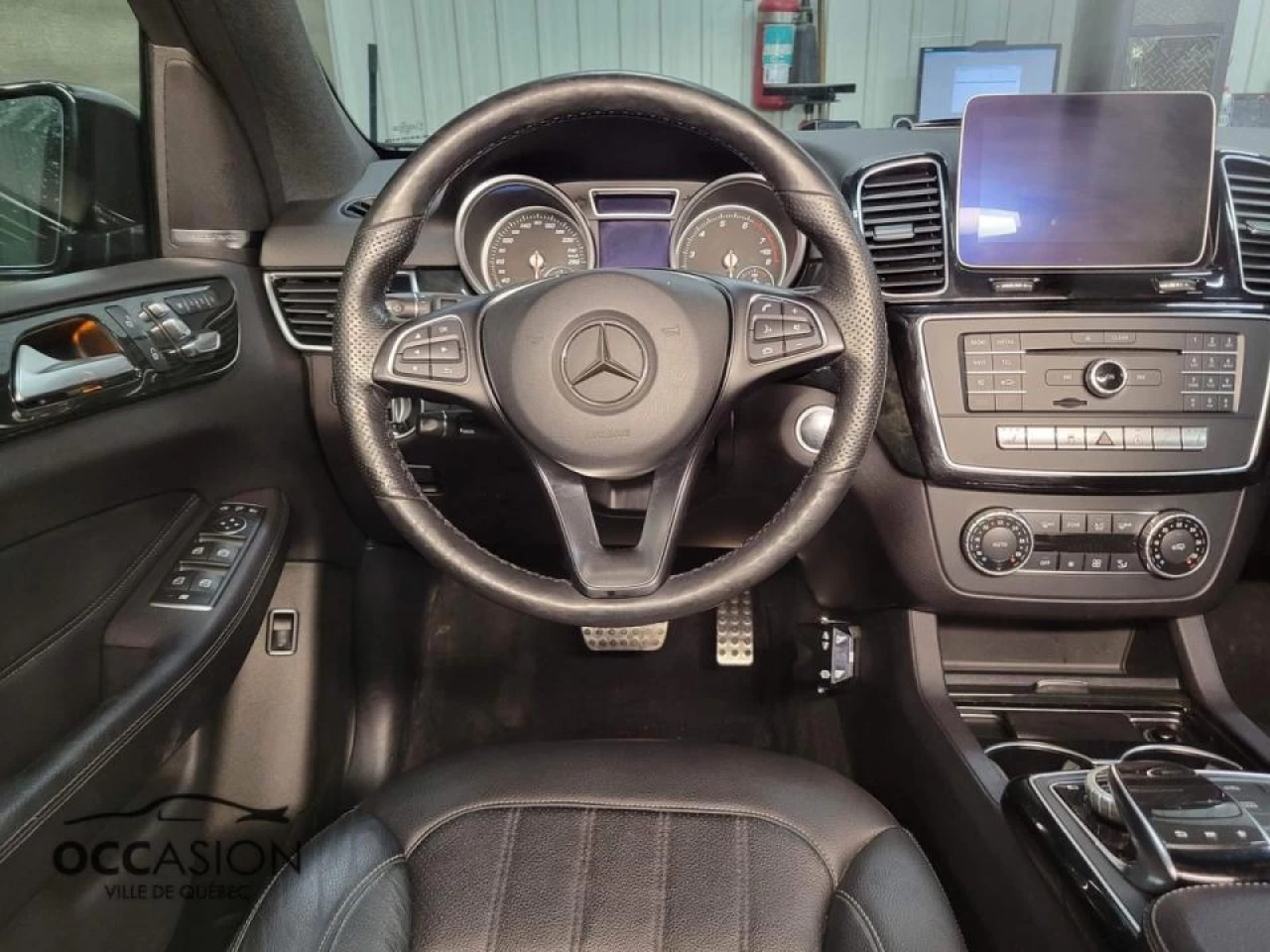 2018 Mercedes-Benz GLE400 GLE 400 4MATIC SUV Main Image