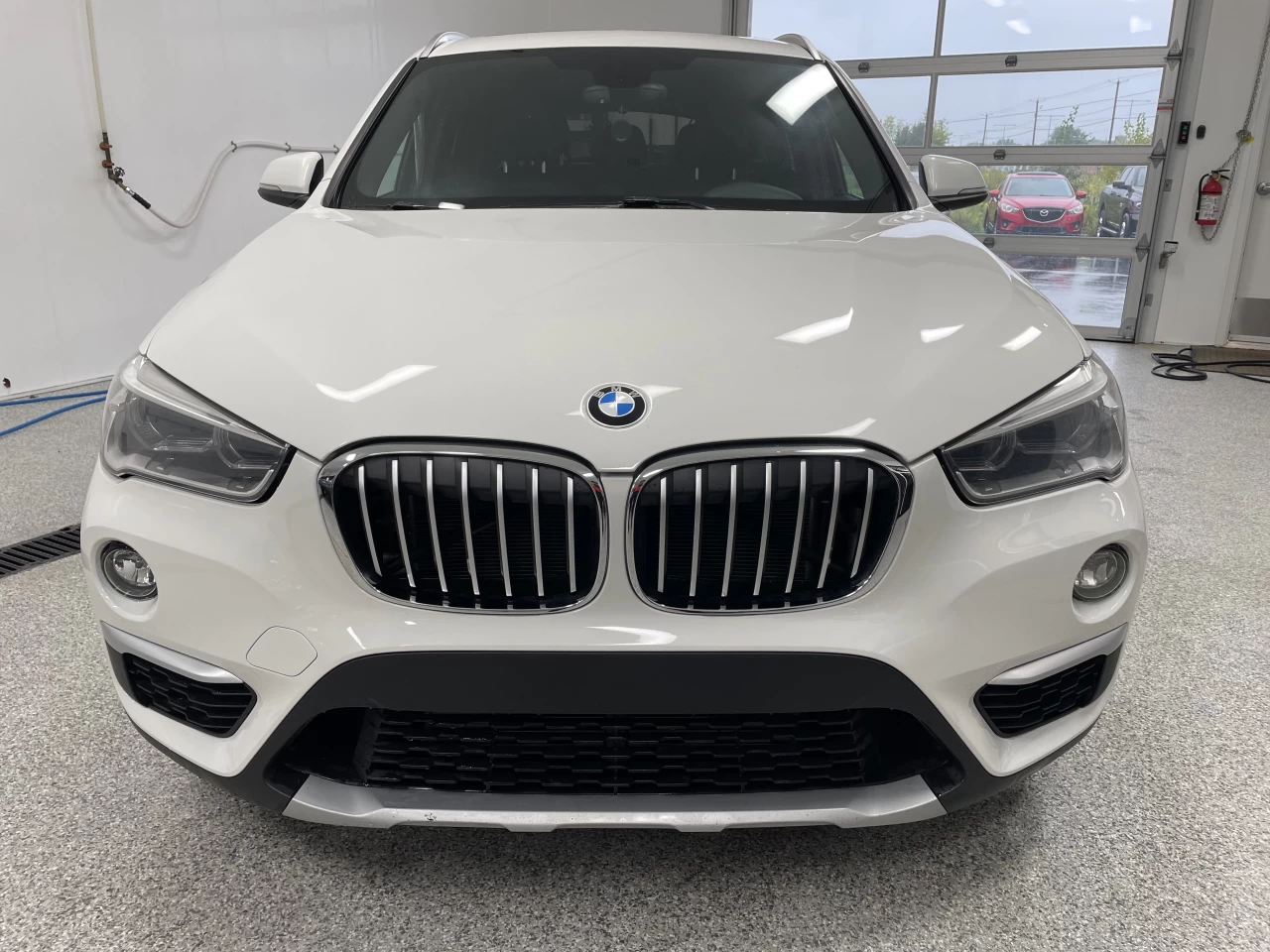 2016 BMW X1 xDrive28i Main Image