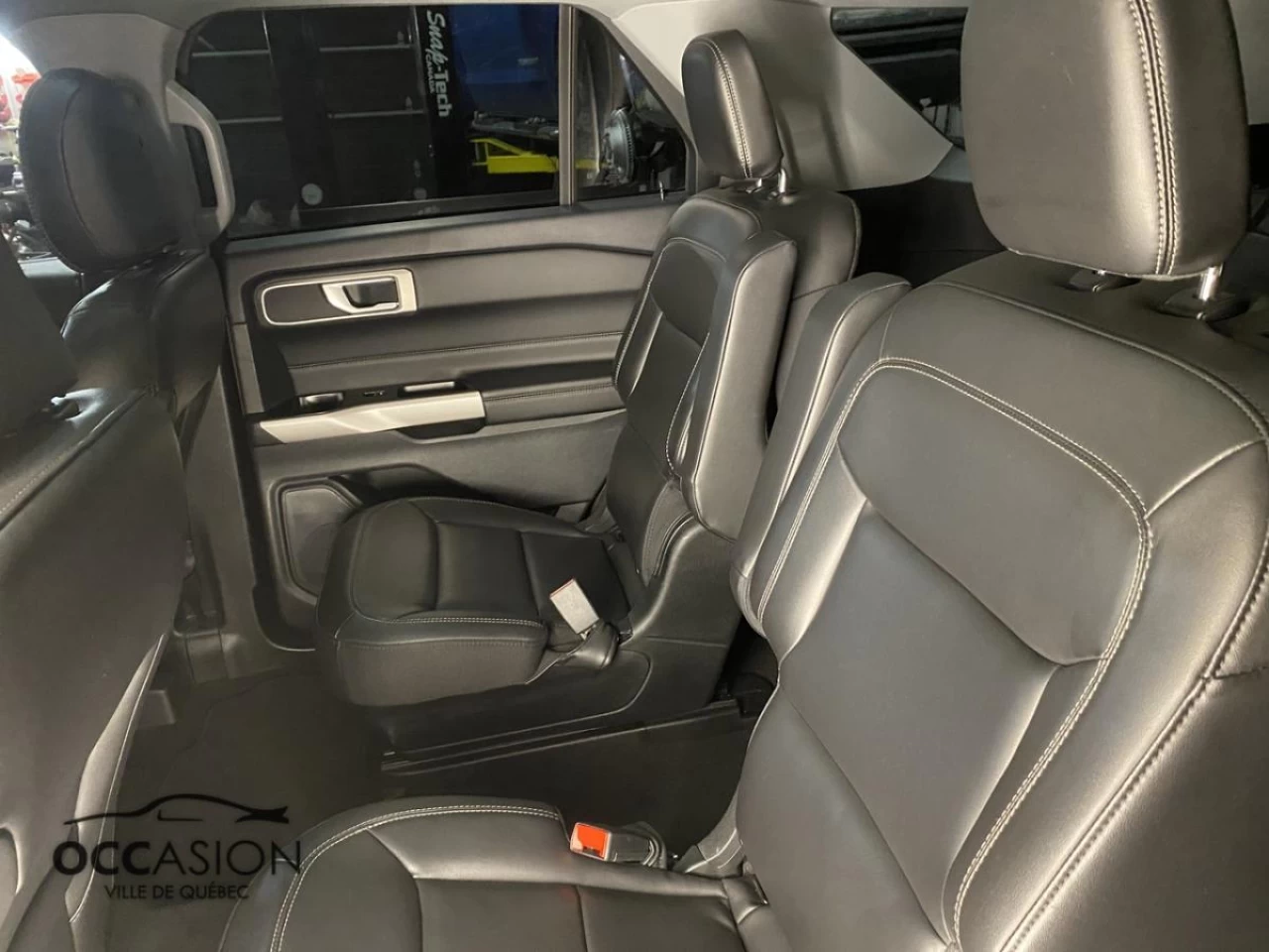2023 Ford Explorer XLT 4WD Image principale