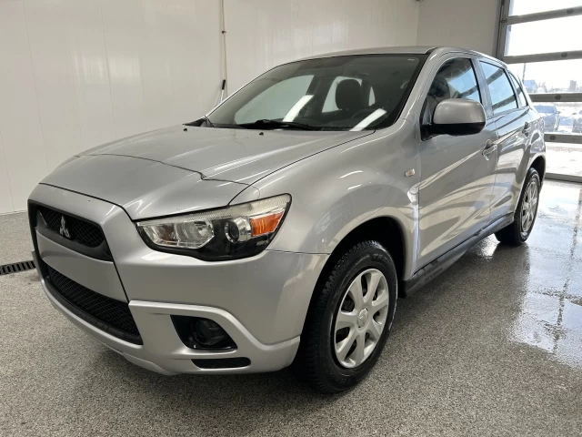 Mitsubishi RVR ES 2012