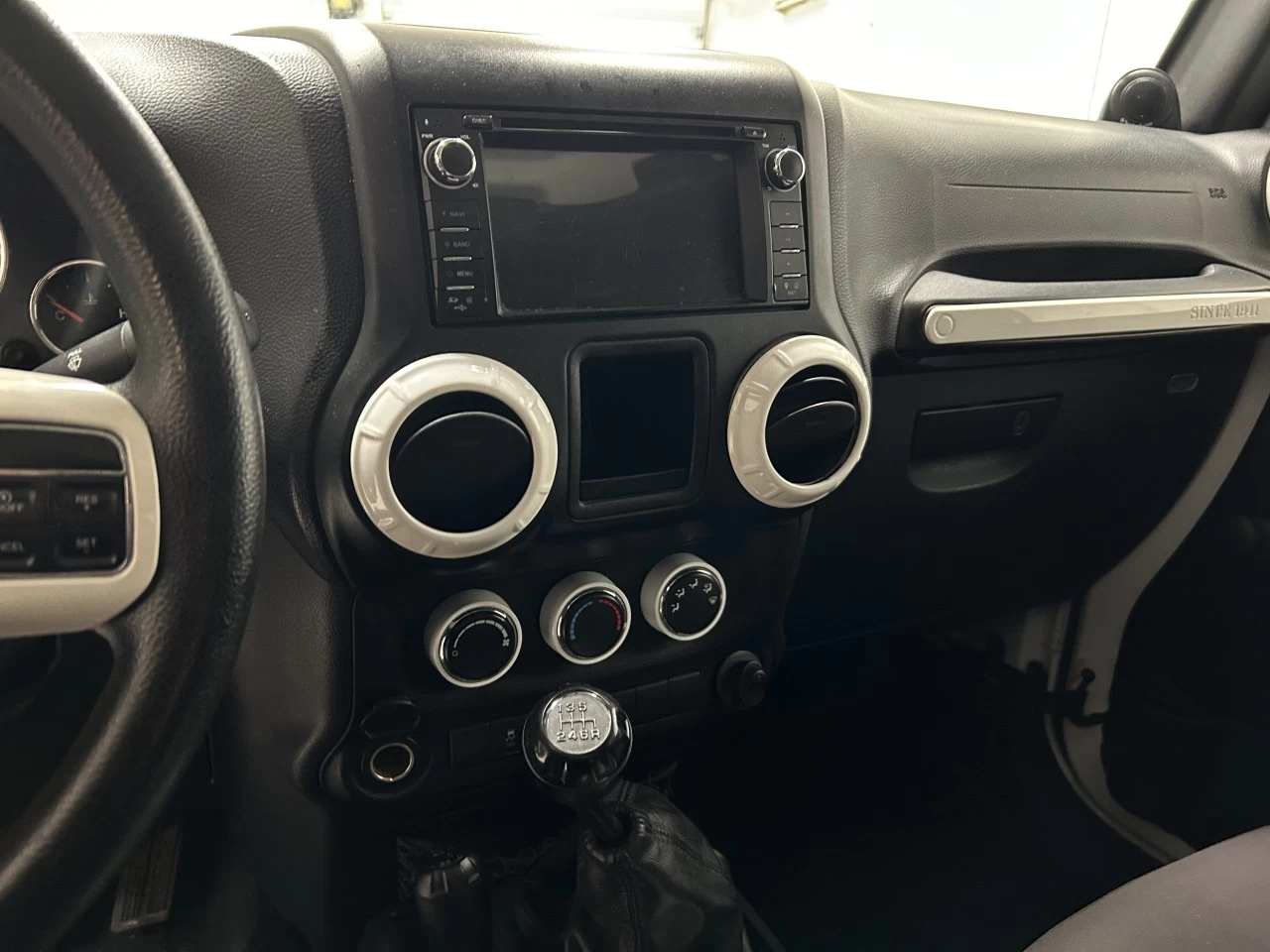 2014 Jeep Wrangler Sport Image principale