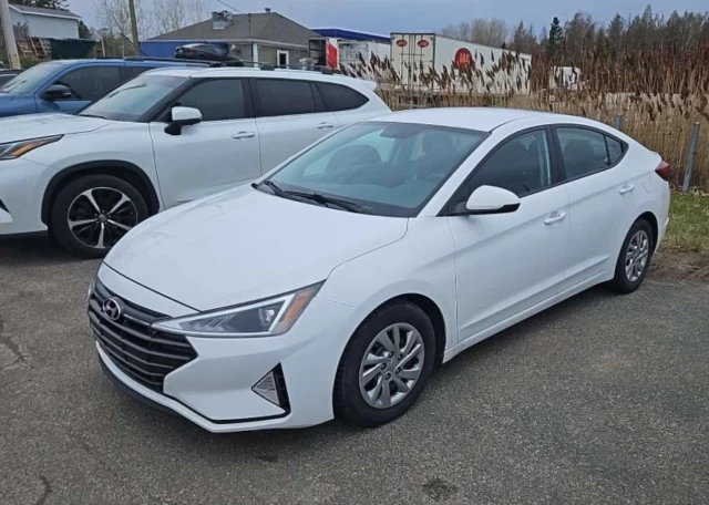 Hyundai Elantra SE 2020