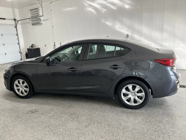 Mazda Mazda3 GX 2015