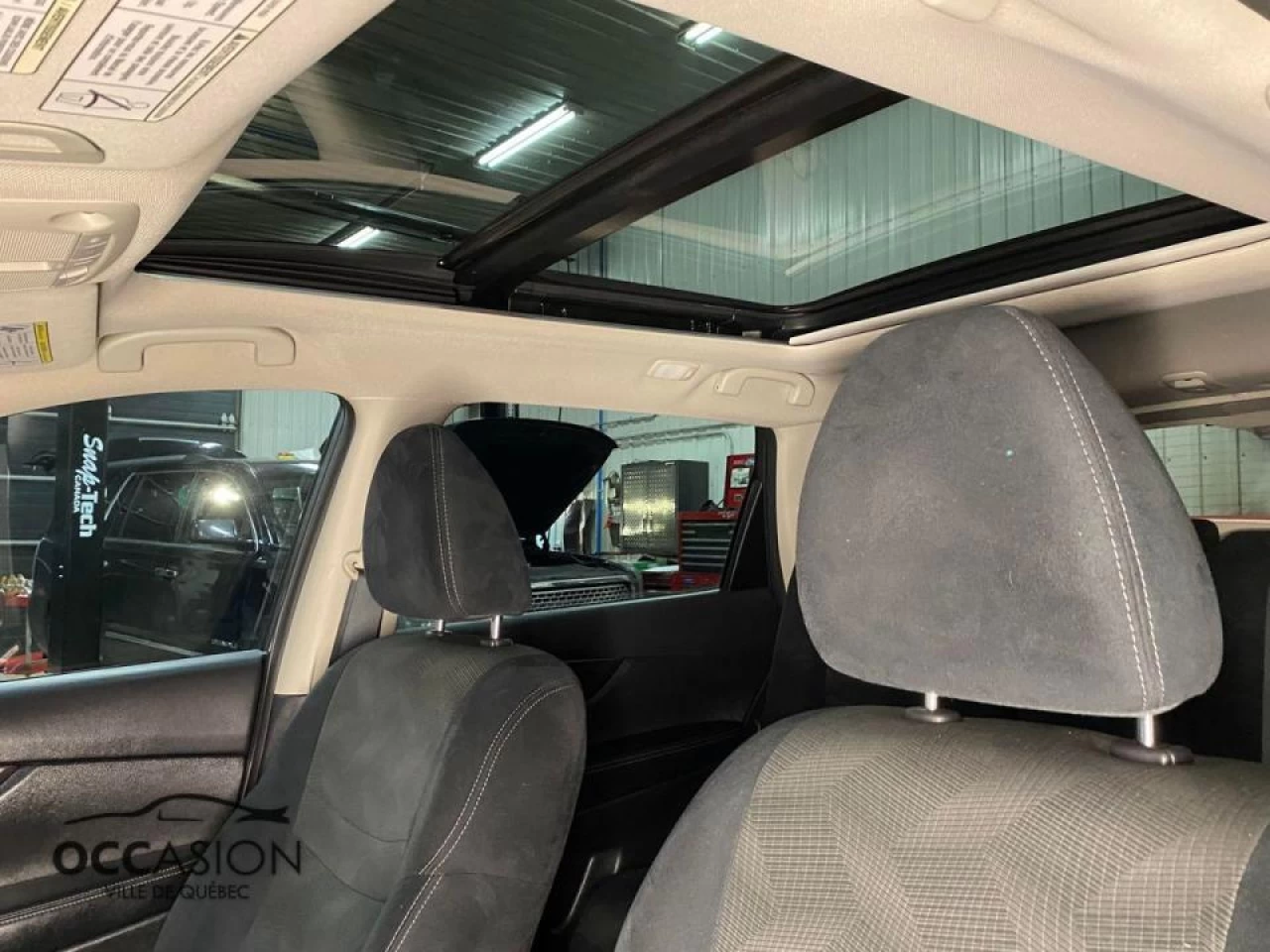2015 Nissan Rogue AWD 4dr S Image principale