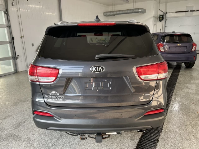 Kia Sorento LX V6 2017