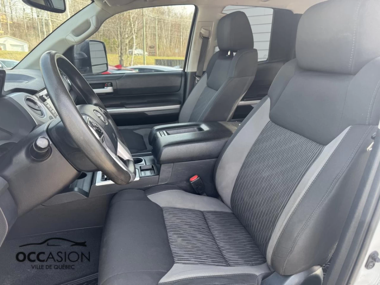 2017 Toyota Tundra 4WD Double Cab Standard Bed 5.7L SR5 Plus Image principale